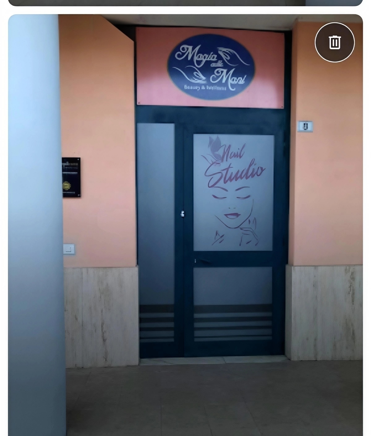 Manicure & Pedicure